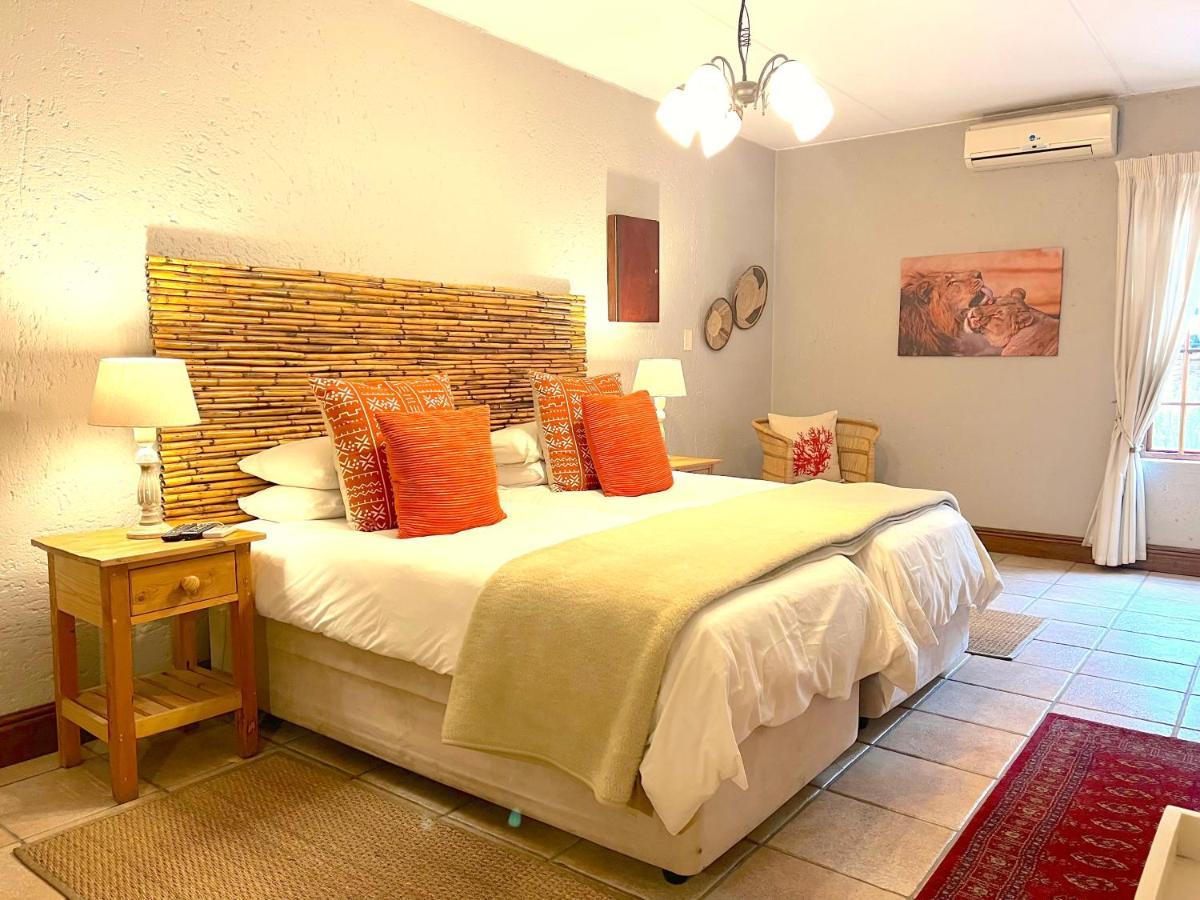 Safari Club Guest Lodge Or Tambo International Airport كمبتون بارك المظهر الخارجي الصورة