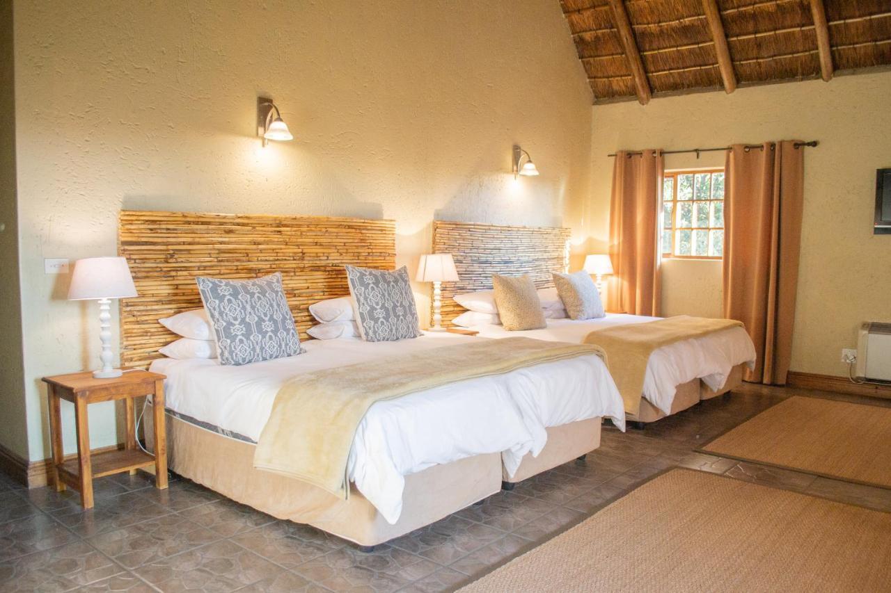 Safari Club Guest Lodge Or Tambo International Airport كمبتون بارك المظهر الخارجي الصورة